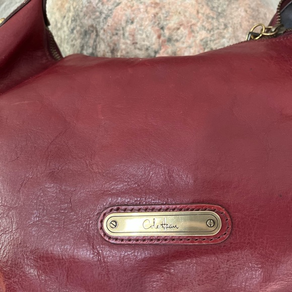 Beautiful deep red leather purse with lots of pockets - Picture 2 of 16
